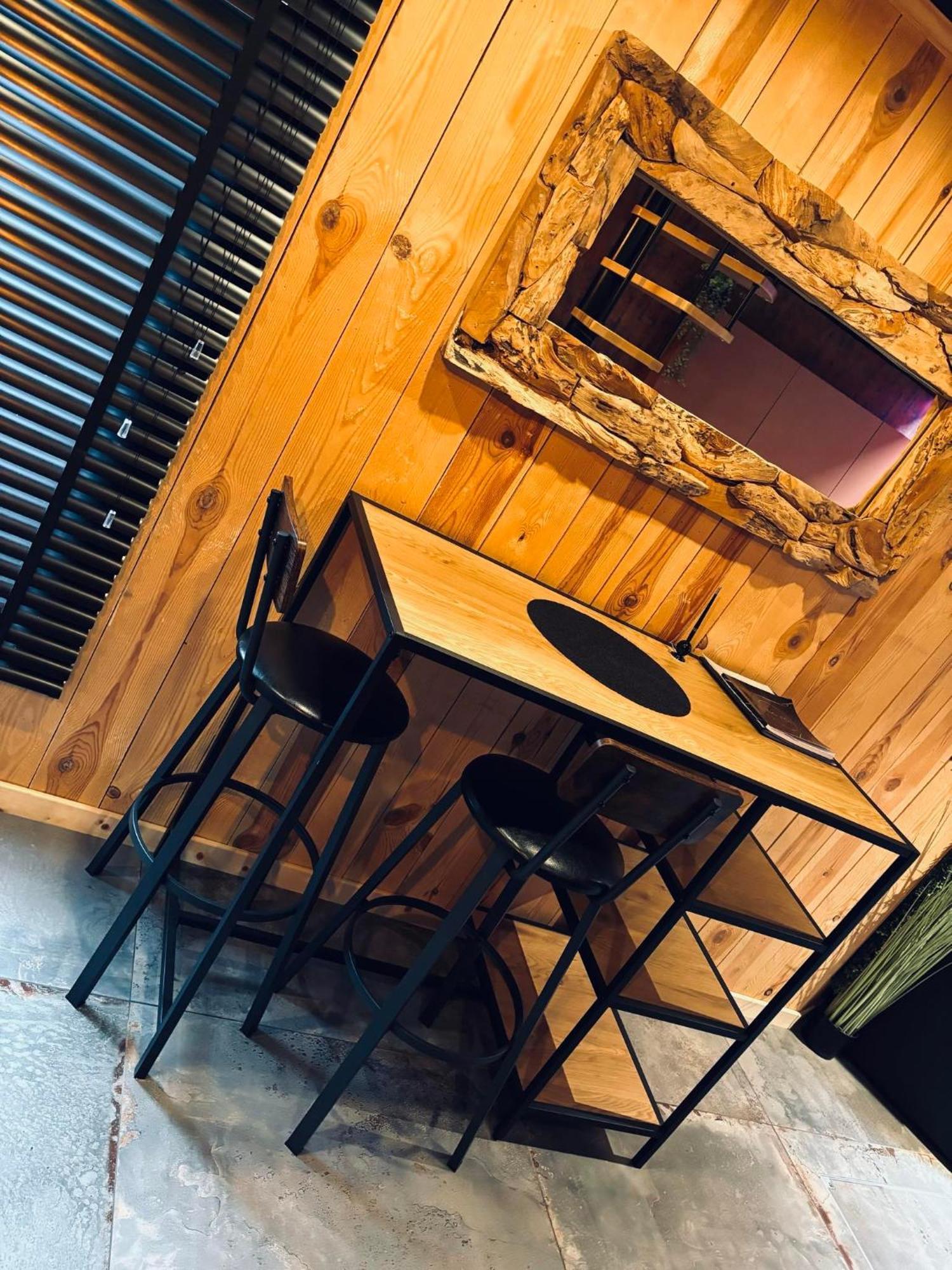 Blackroom Ту Екстериор снимка